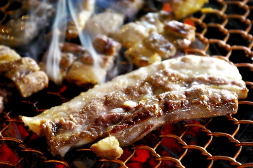 韩剧中经常出现的美食:韩国烤肉_做法介绍,影视