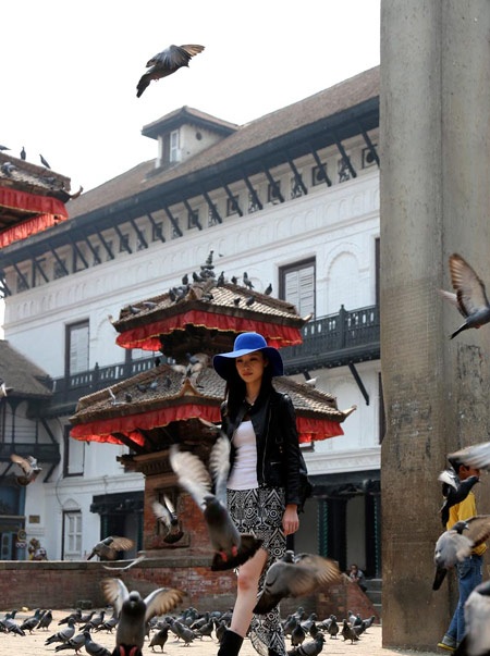 尼泊尔加德满都杜巴广场：《等风来》,影视