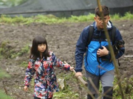 《爸爸去哪儿》四川都江堰原始森林-黄磊迷路,影视