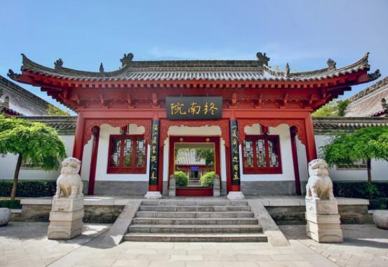 西安秦岭西旅左右客民宿：秦岭野生动物园内秦岭西旅左右客民宿,影视