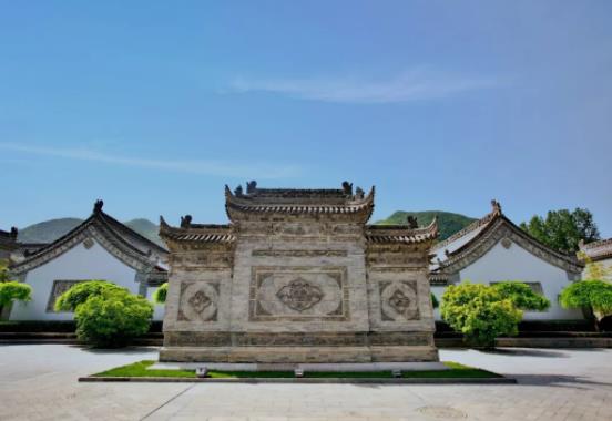 西安秦岭西旅左右客民宿：秦岭野生动物园内秦岭西旅左右客民宿,影视