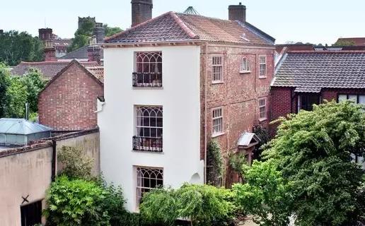 英国民宿：Gothic House, Norwich, Norfolk 地址Kings Head Yard,影视