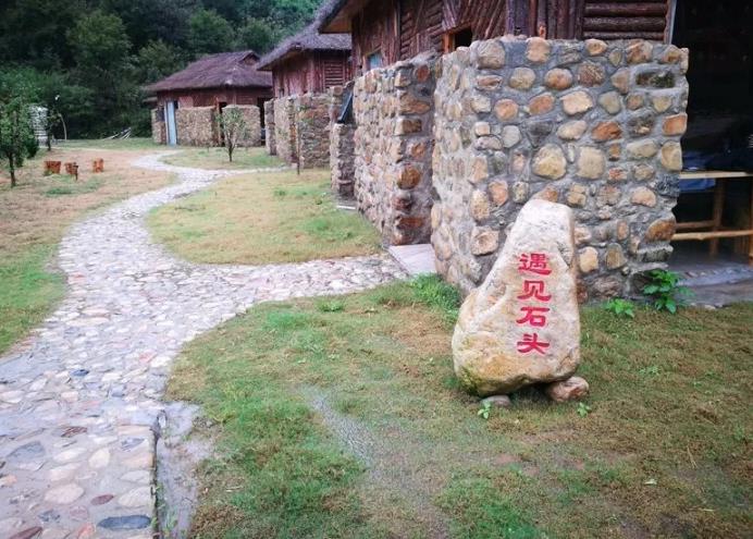 金寨民宿-半亩田民宿：六安市金寨县半亩田民宿-山村田园民宿,影视