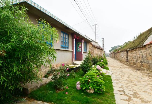 荣成留村海草房民宿：威海荣成市宁津街道留村民宿-甲子山,影视