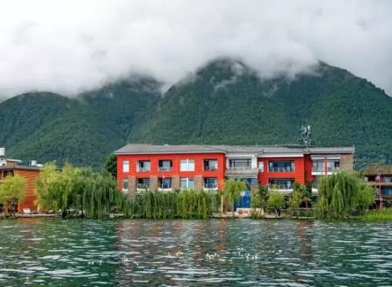 泸沽湖玛尼堆精品酒店民宿：丽江宁蒗泸沽湖民宿玛尼堆酒店,影视