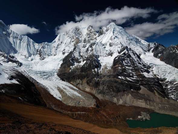 户外旅行 世界各地20个最危险的徒步之旅,影视