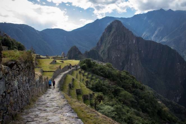 户外旅行 世界各地20个最危险的徒步之旅,影视