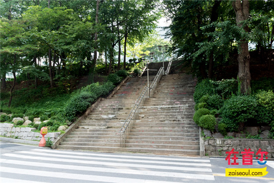 韩国旅游-大学之旅 首尔大学 中央大学 梨花女大,影视