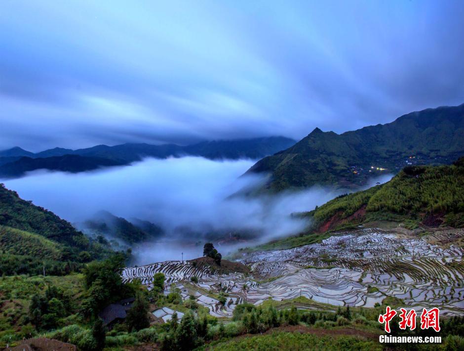 福建尤溪县联合乡梯田云雾飘渺宛如仙境,影视