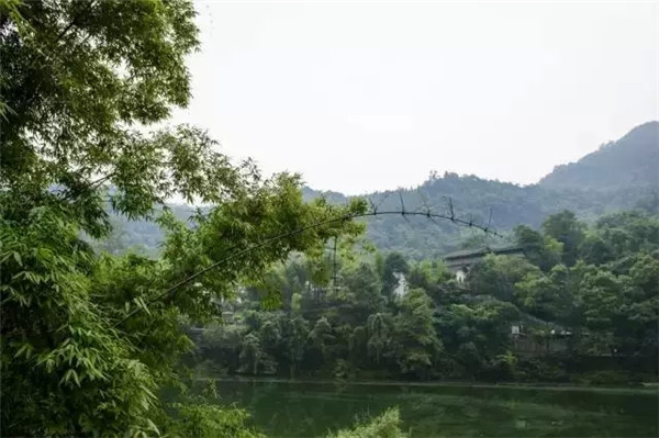峨眉山旅游:雨后的峨眉山美景,影视