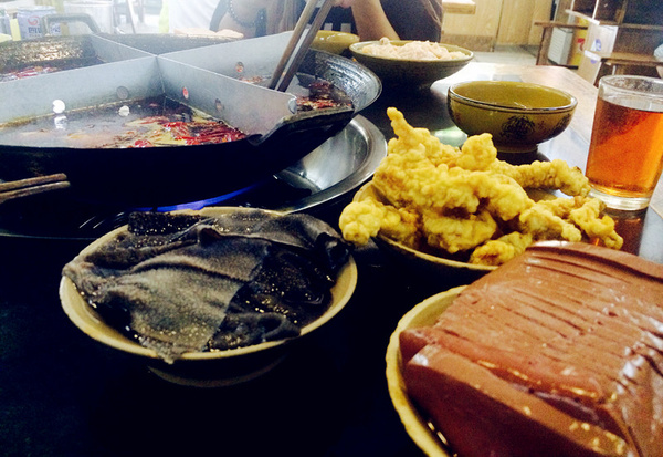 游客看重庆：美食荟萃,影视