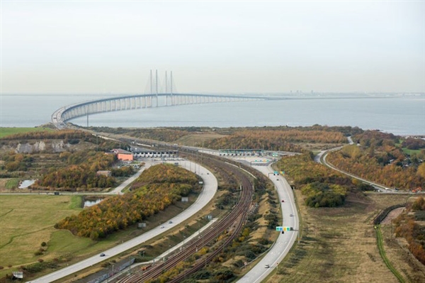 建筑奇观：松德海峡大桥 跨海大桥中间消失,影视