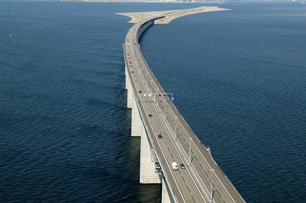 建筑奇观：松德海峡大桥 跨海大桥中间消失,影视