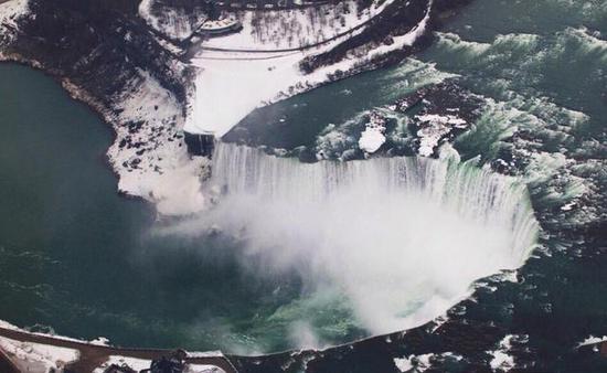 世界第一大瀑布 尼亚加拉瀑布冬日美景,影视