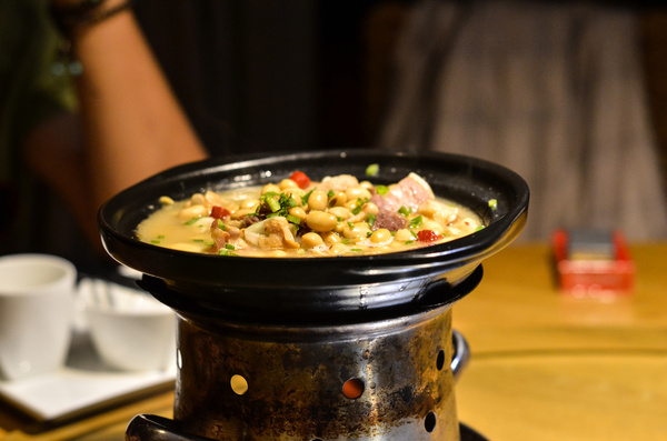 年味中国：皖南小城的特色美味【年味】,影视