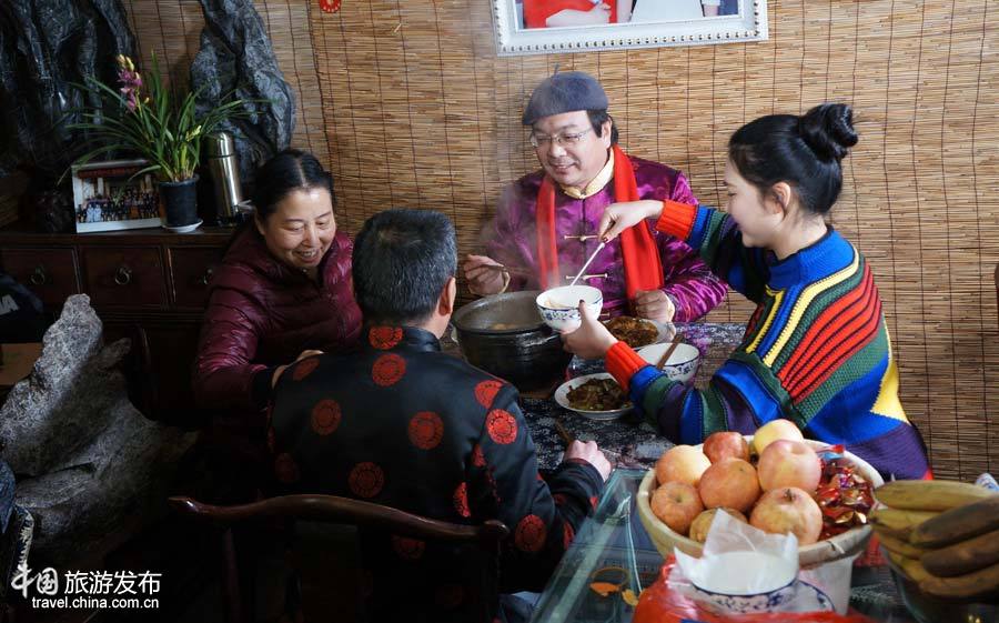 周村民俗春节吸引33万中外游客 收入近6000万元,影视