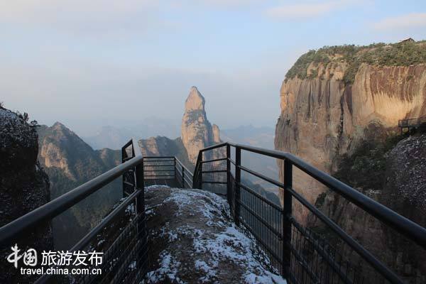 浙江神仙居气温骤降 冰挂雪淞为情人节送上礼物,影视