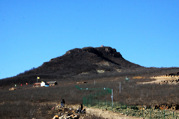 河南鲁山：阿婆寨“楚长城”遗址被“修复”开,影视