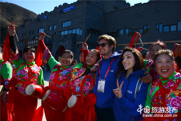 中美旅游年：中国长城“拥抱”千名美国游客(图,影视