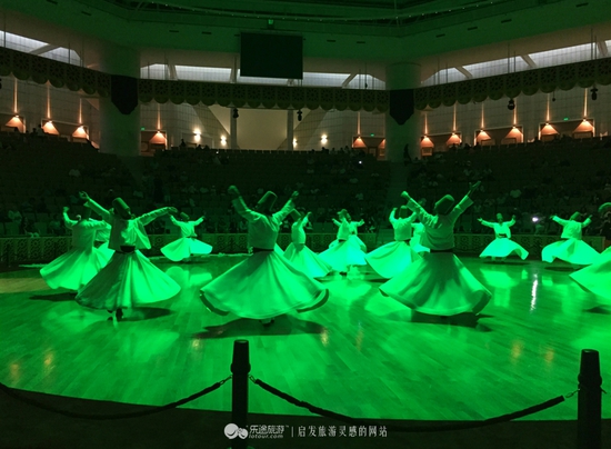 土耳其孔亚：神秘教派的旋转舞之乡,影视