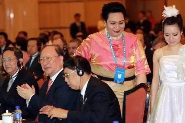 这个纤尘不染的国度，看一眼就美醉了…,影视