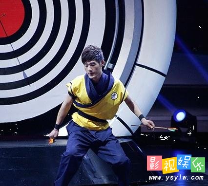超级战队穆春光vs安东尼:徒手抓箭23支 截拳道,影视