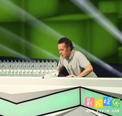 超级战队马丁吹气 超级战队马丁长号手 吹倒瓶,影视