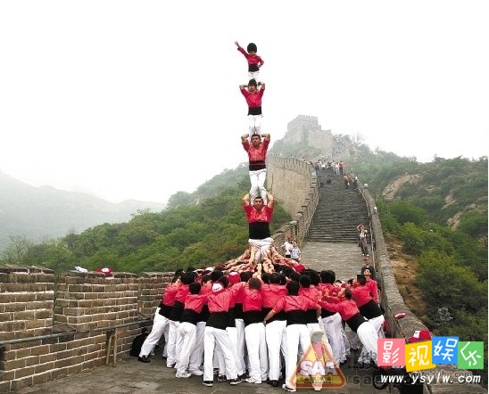 出彩中国人叠人塔 316位德清选手叠罗汉九米高,影视