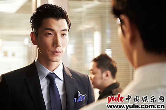 《DOCTOR异乡人》张亮【点击进入高清组图】