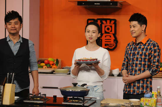 练束梅做客《时尚美食》