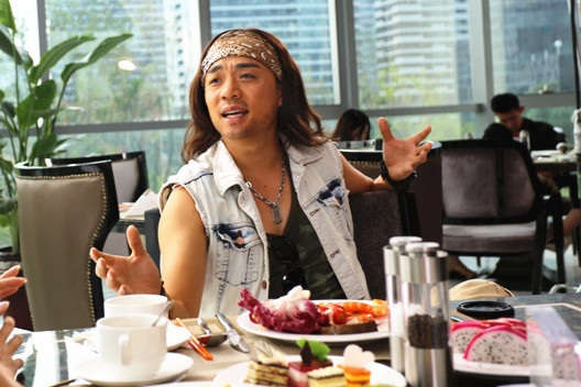 周璞《幸福从天而降》饰演郝大志