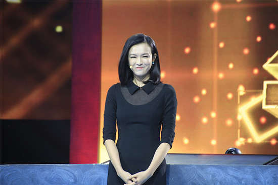 李艾