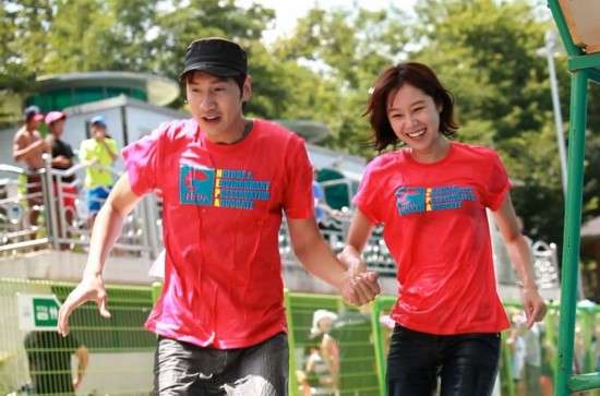 2014年8月，《《Running Man》》来到台湾录制节目。