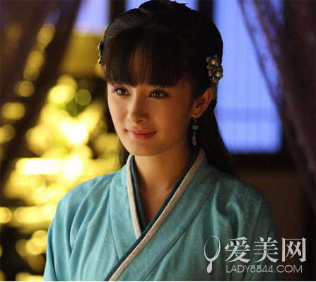张馨予扮演的李莫愁完胜陈妍希盘点女配胜女一,影视