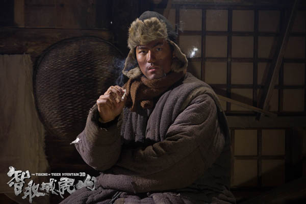 智取威虎山3D_孙达德扮演者吴旭东情报员受关注,影视