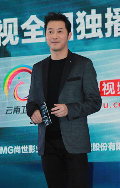 错伏沙溢罗海琼扮演国共假夫妻林楚峰云朵,影视