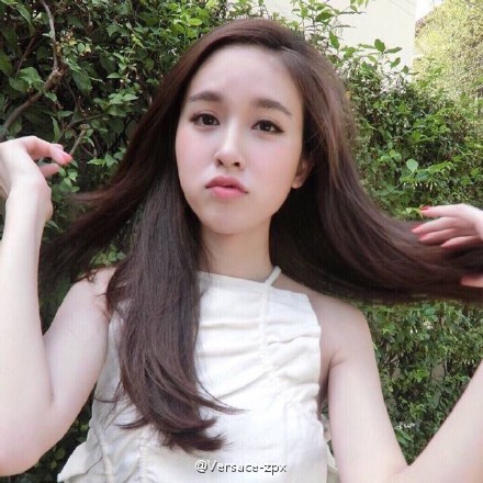 泰国最美变性人Poy与变性人yoshi比美 清新萝莉不输性感天后（2）
