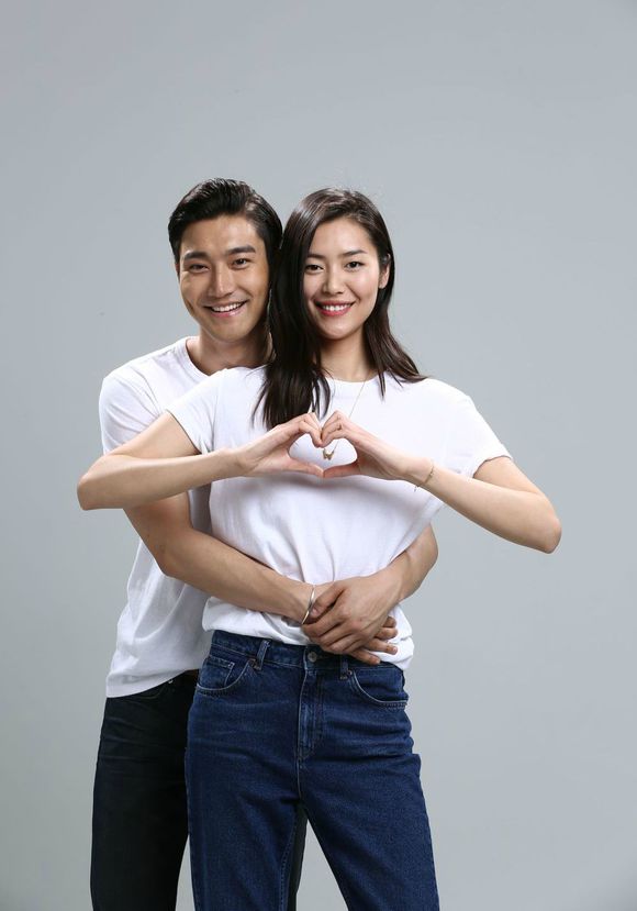 《我们相爱吧》慌张夫妇石榴夫妇官方海报曝光（2）