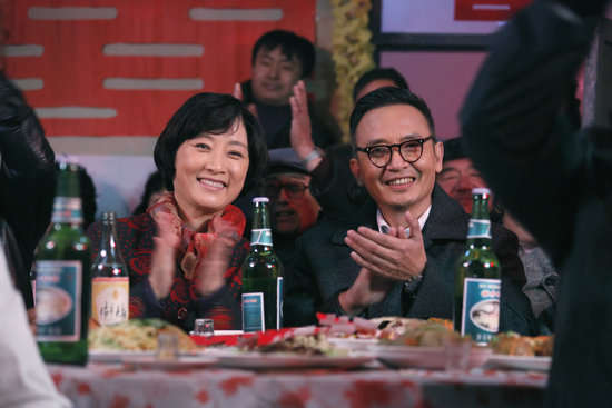 模范夫妻侯长荣陈剑月剧中本色出演