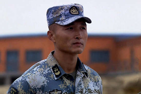 贾宏伟饰演柳小山